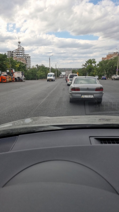 В Николаеве вновь образовались пробки на мостах