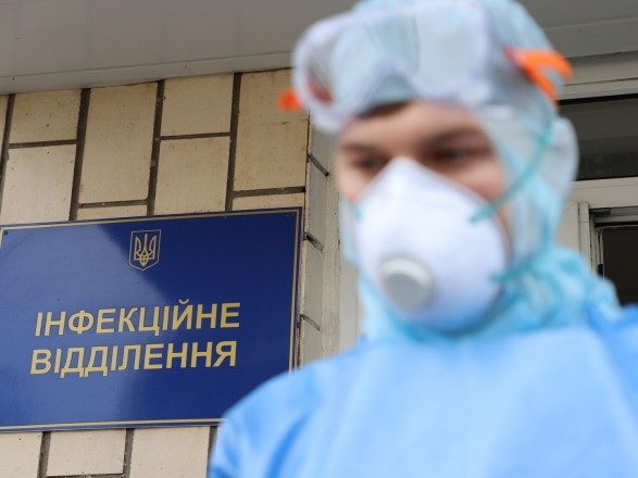 В Украине за сутки более 16 000 новых случаев COVID-19, летальных исходов - 241