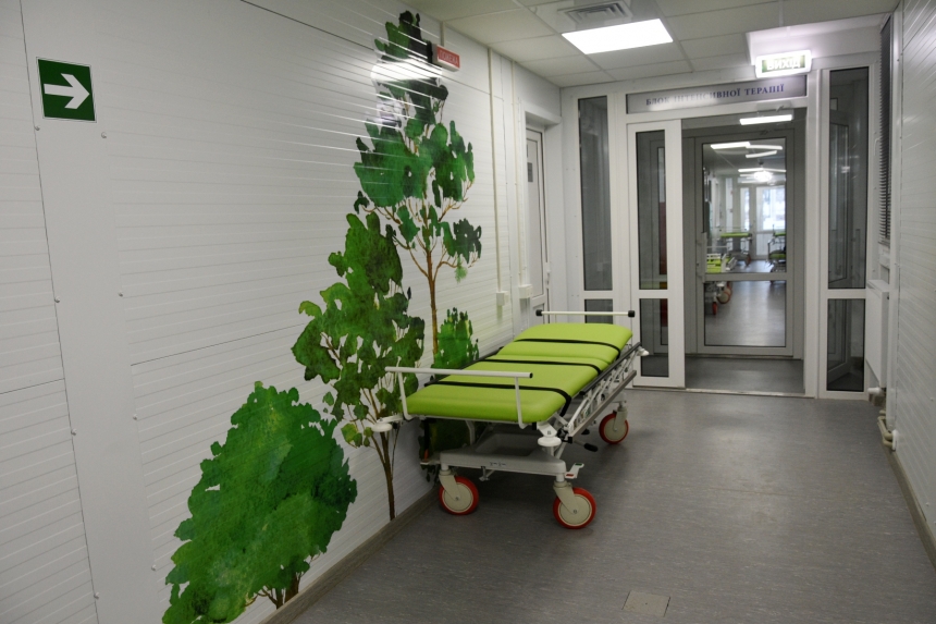 «Антиковидный госпиталь», построенный НГЗ, принял уже более тысячи пациентов (фото)