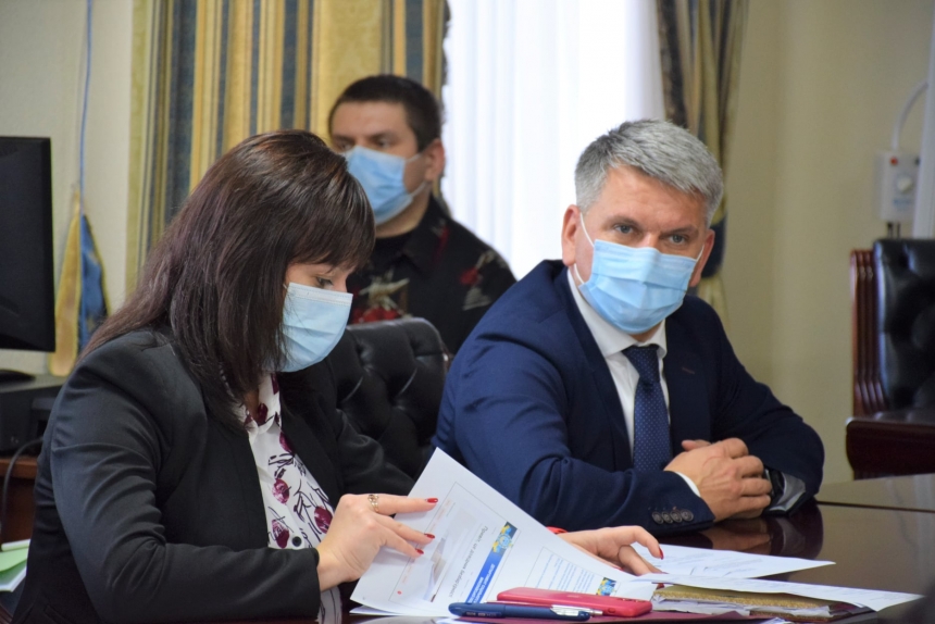 У Миколаївській ОДА обговорили план заходів з реалізації Нацстратегії безбар’єрності