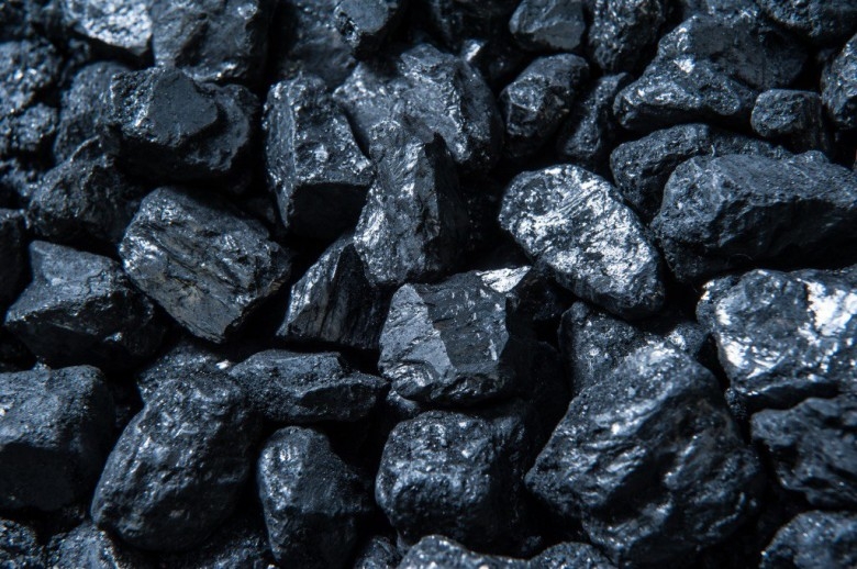 Запасы угля на складах ТЭС и ТЭЦ в четыре раза меньше плановых, – Минэнерго