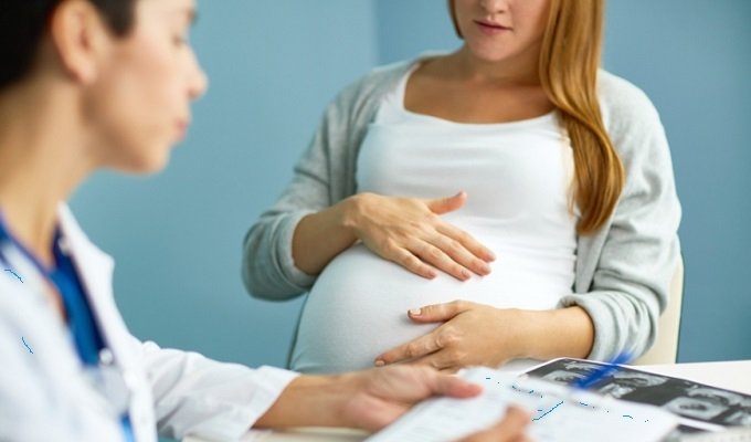 Кабмин упростил порядок получения пособия по беременности и родам через «Дію»