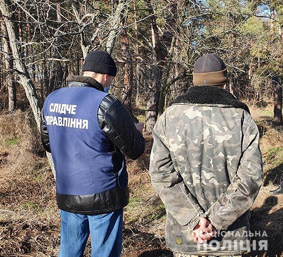 Житель Николаевской области убил сожительницу и закопал в лесу (видео)