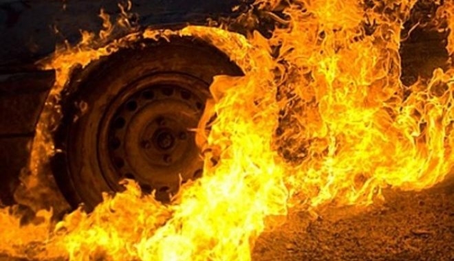 На трассе в Николаевской области загорелась Toyota Camry