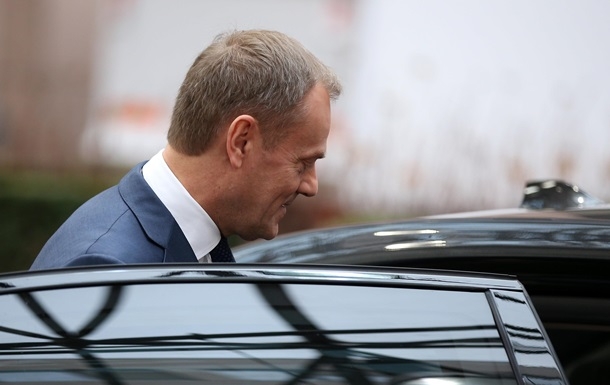 Лидера польской оппозиции лишили водительских прав