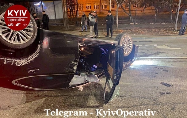 В Киеве убегавшего после драки мужчину насмерть сбил автомобиль