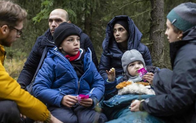 ВОЗ хочет мобилизовать силы для помощи мигрантам на польско-белорусской границе
