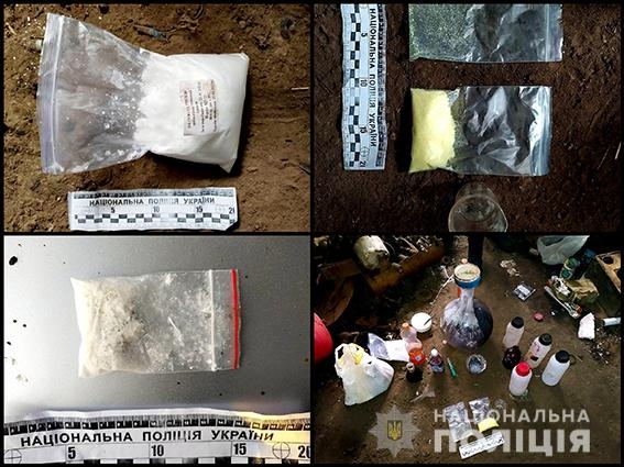 У жителя Николаевской области обнаружили арсенал оружия и наркотики