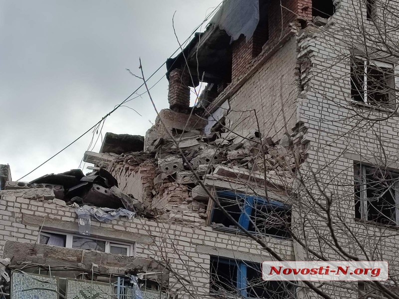 «Николаевгаз» помогает спасателям на месте взрыва в Новой Одессе – спасены 5 человек, еще 3 находятся под завалами
