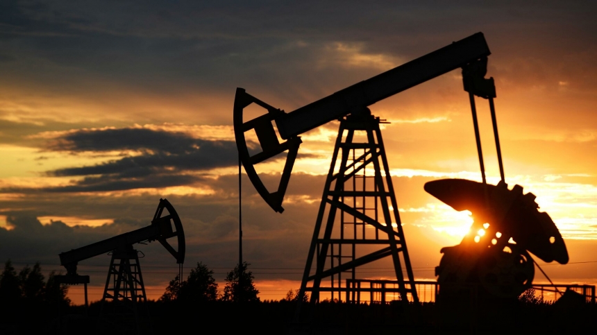 Цены на нефть обрушились до $67 за баррель