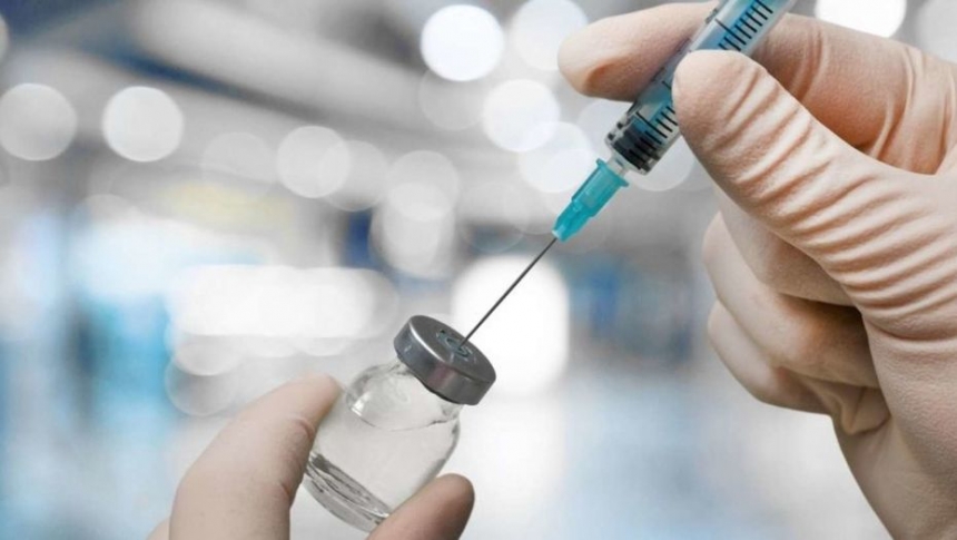 Шмыгаль озвучил планы по вакцинации украинцев