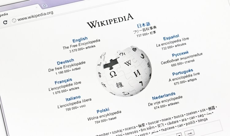 Первую версию «Википедии» выставили на аукцион