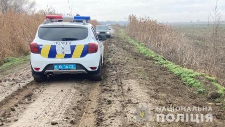 В Одесской области трактор слетел в кювет и перевернулся: водитель погиб