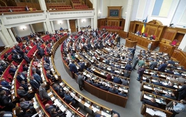 В Украине растет число партий, претендующих на прохождение в Раду, - опрос