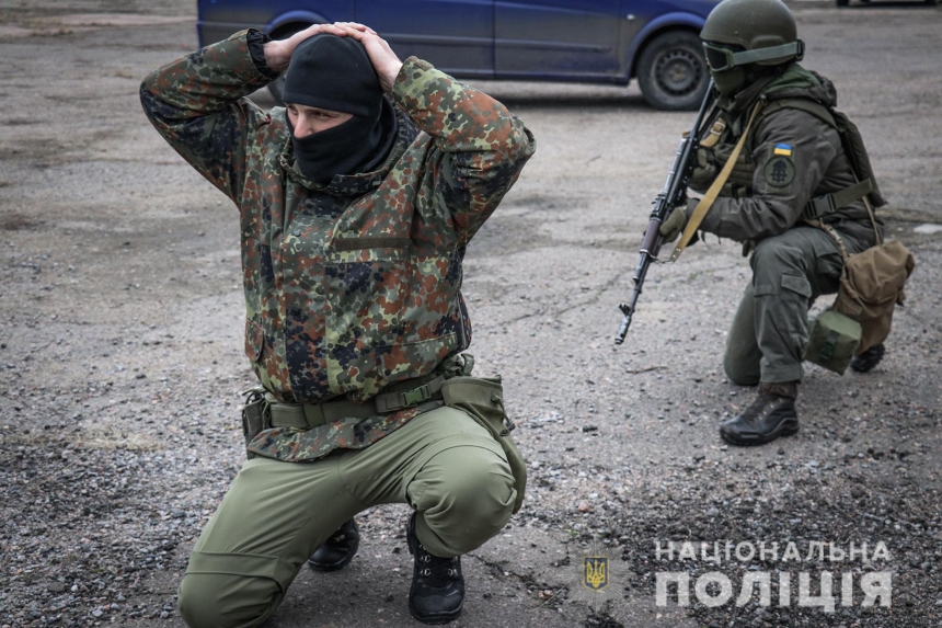 В Николаеве правоохранители учились пресекать массовые беспорядки (фото)