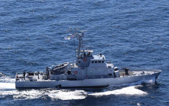 На катерах Island установят американское вооружение, - командование ВМС