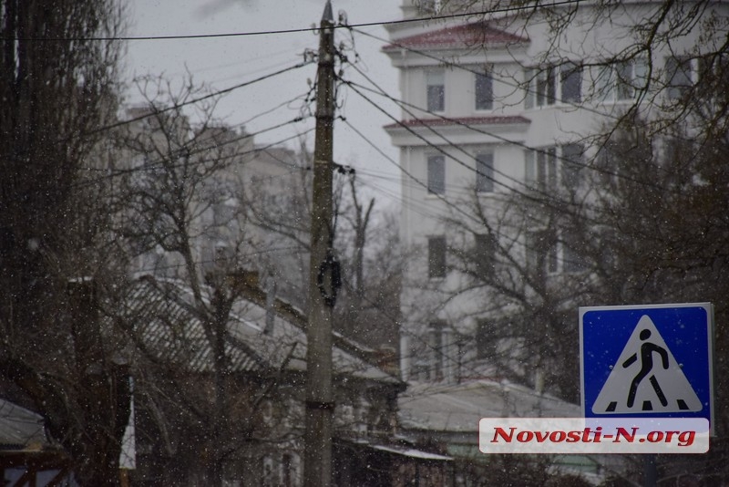 Жителей Николаевской области предупреждают о гололедице на дорогах