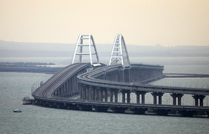 СНБО собирается ввести санкции против строителей Крымского моста