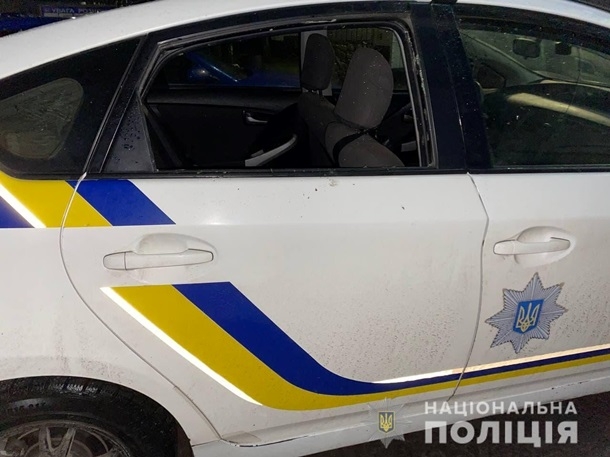 Житель Ровенской области сбежал из-под домашнего ареста и разбил авто полицейских