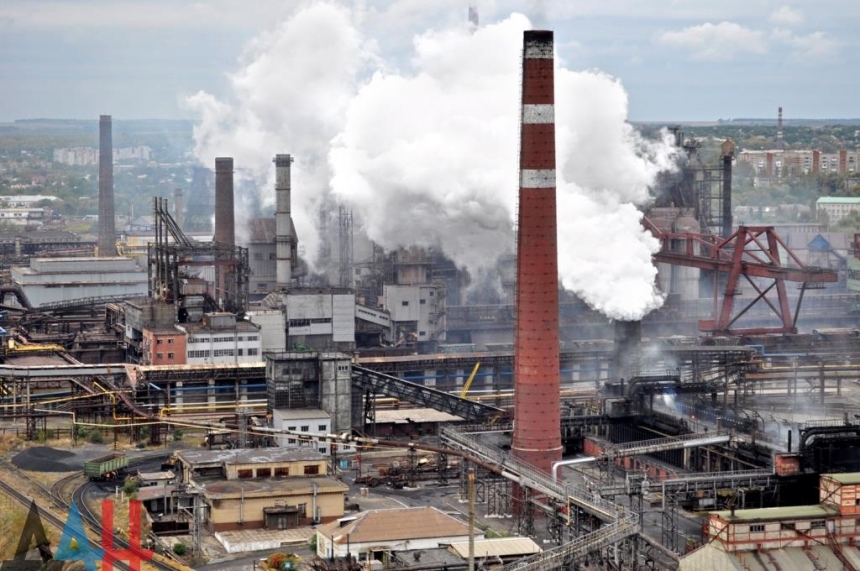 Нет дизтоплива: в Донецке остановил работу металлургический завод