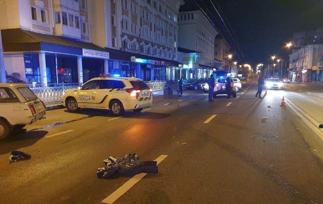 В Ровно пьяный водитель на глазах у полиции сбил насмерть военного и умчал
