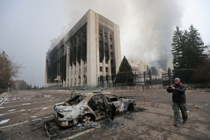 Опубликованы кадры последствий беспорядков в Алма-Ате (видео)