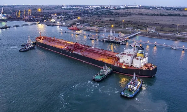 За год «Укртранснафта» сократила объем транспортируемой нефти в страны Восточной Европы на 3,2%