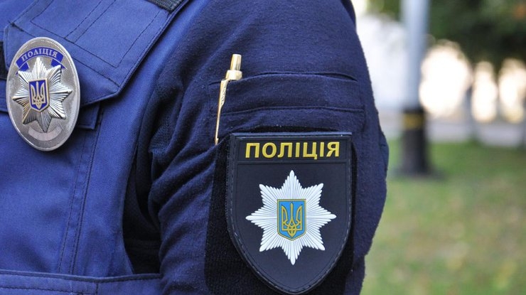 С 1 февраля украинским правоохранителям увеличат оклад на 10%