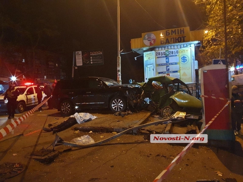 Смертельное ДТП в Николаеве: свидетель заявил, что Аршинов и Калашников игнорировали умирающего водителя