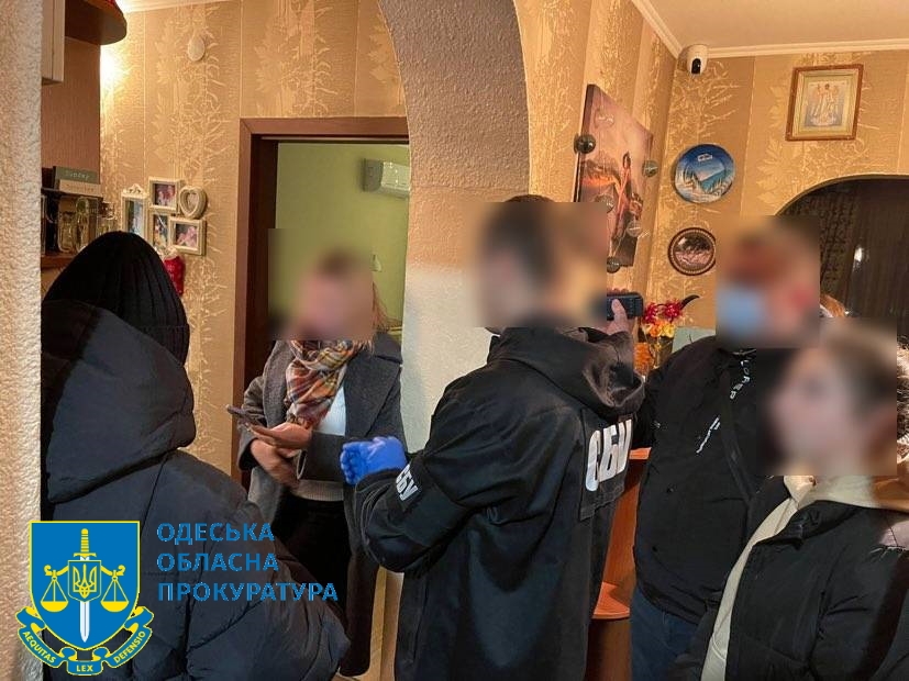 Чиновницу горсовета в Одесской области задержали на крупной взятке