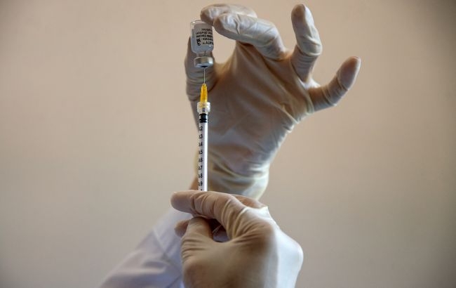 Бустерную дозу вакцины теперь можно получить раньше