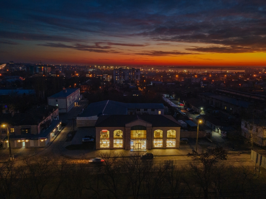 Николаевский фотограф показал вечерний город с высоты птичьего полета