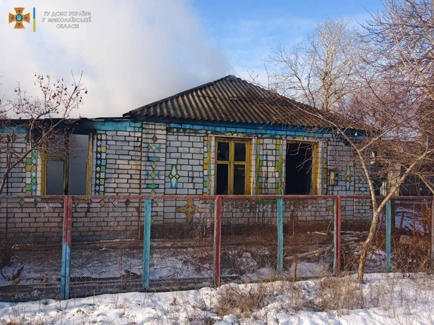 В Николаевской области горел частный дом – погиб мужчина