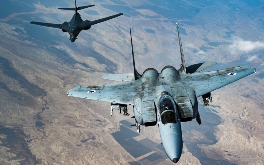 В Польшу летят американские истребители F-15 Eagles