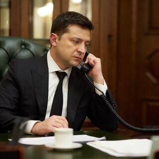 Зеленский позвал Байдена «как можно скорее» приехать в Киев