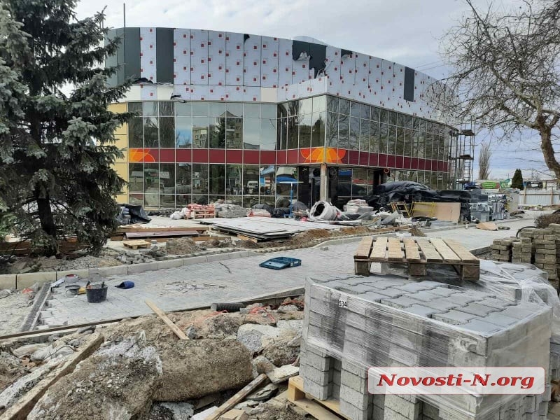 Ремонт в новом McDonalds на проспекте в Николаеве завершится спустя 2-3 недели