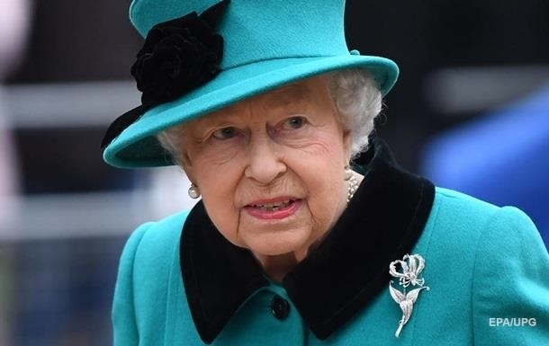 Королева Елизавета II заразилась коронавирусом