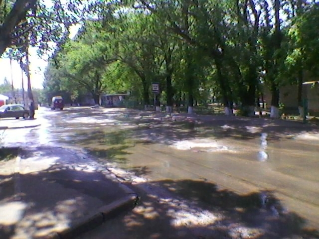 В Лесках до вечера не будет воды - ведутся работы на водоводе