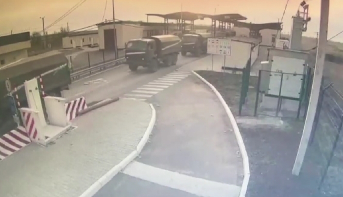 Российские войска перешли админграницу с Крымом (видео)
