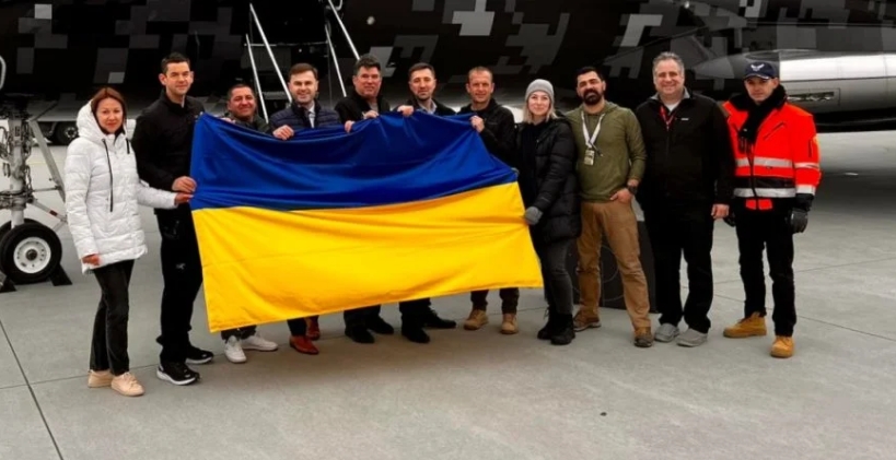 Командир экипажа SpaceX лично привез помощь из США для украинских военных