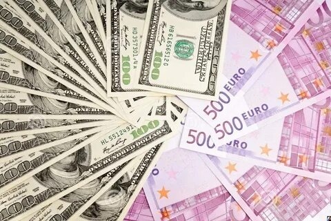 США и ЕС прекратили поставлять в Россию доллары и евро наличными - курс рубля рухнул