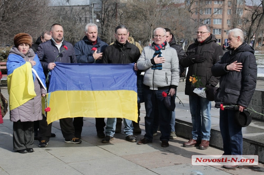  В Николаеве отметили 208-ю годовщину со дня рождения великого Кобзаря (фото)