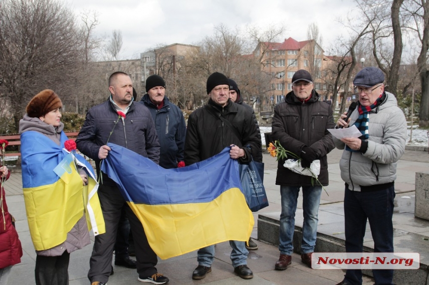  В Николаеве отметили 208-ю годовщину со дня рождения великого Кобзаря (фото)