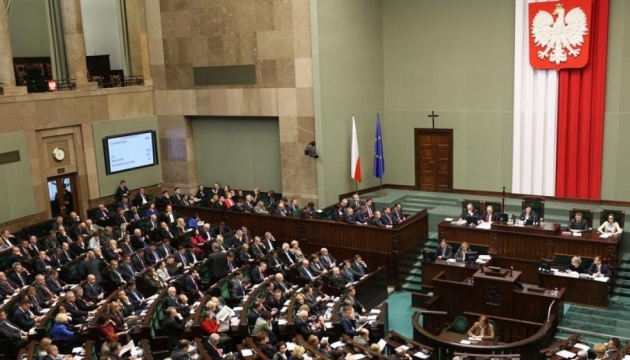 Cейм Польши принял спецзакон о поддержке беженцев из Украины