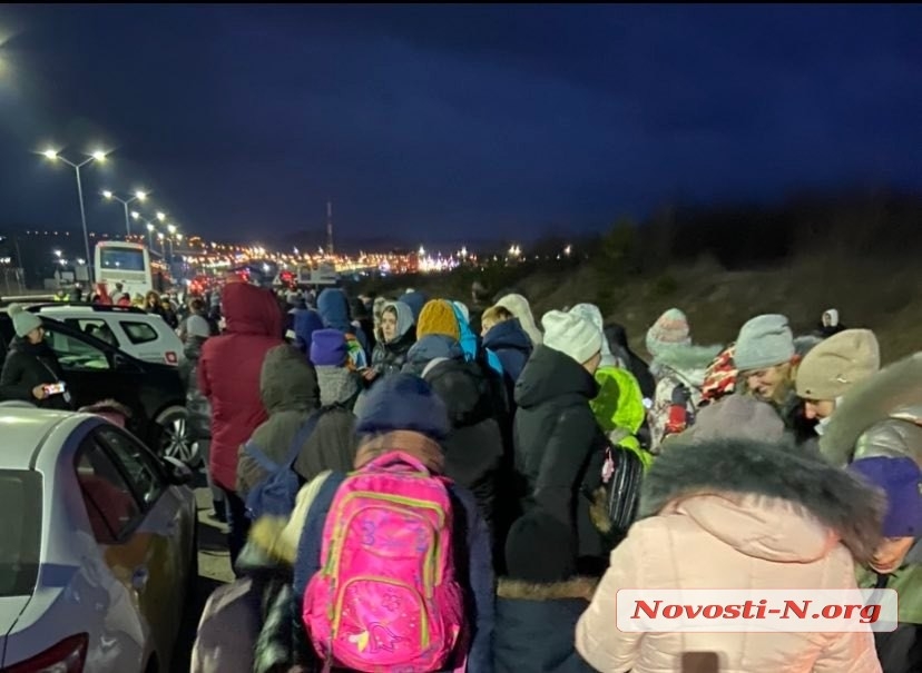 Эвакуация из Николаева: Сенкевич опубликовал информацию для желающих уехать из города
