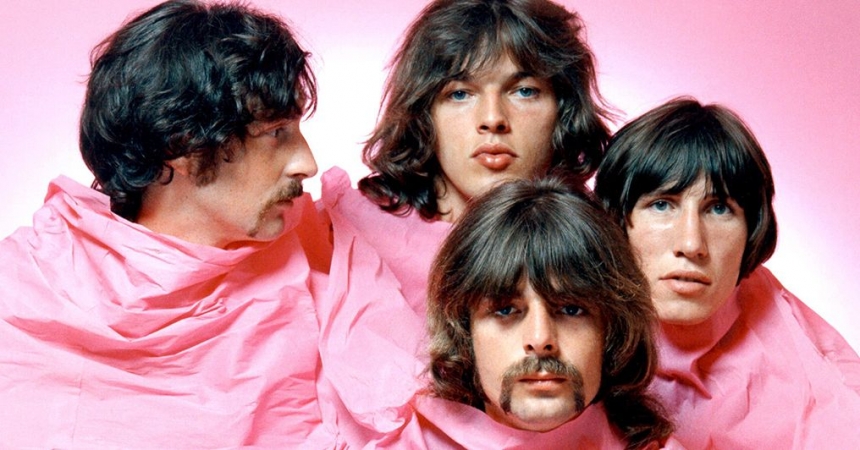 Pink Floyd удалит свою музыку со всех платформ в России и Беларуси