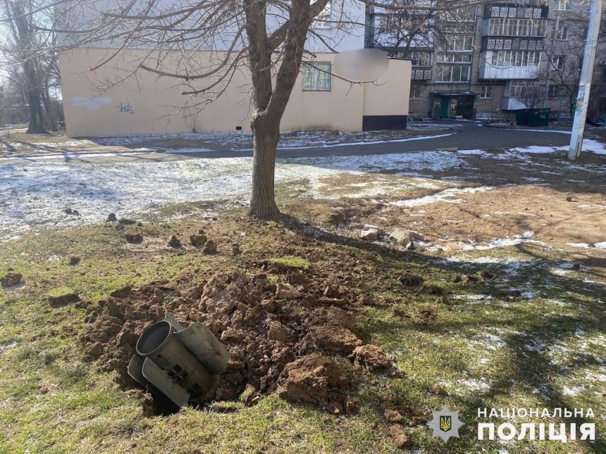 Полиция опубликовала фото последствий обстрелов жилых кварталов в Николаеве: открыто уголовное производство