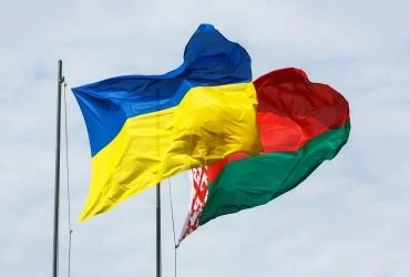 Беларусь высылает украинских дипломатов
