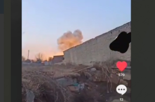 Момент попадания ракеты по объектам в Николаеве: видео из окопа