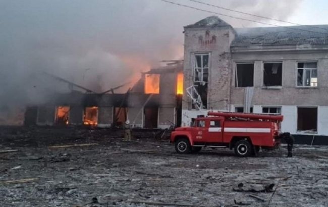 Оккупанты повредили более 730 учебных заведений в Украине
